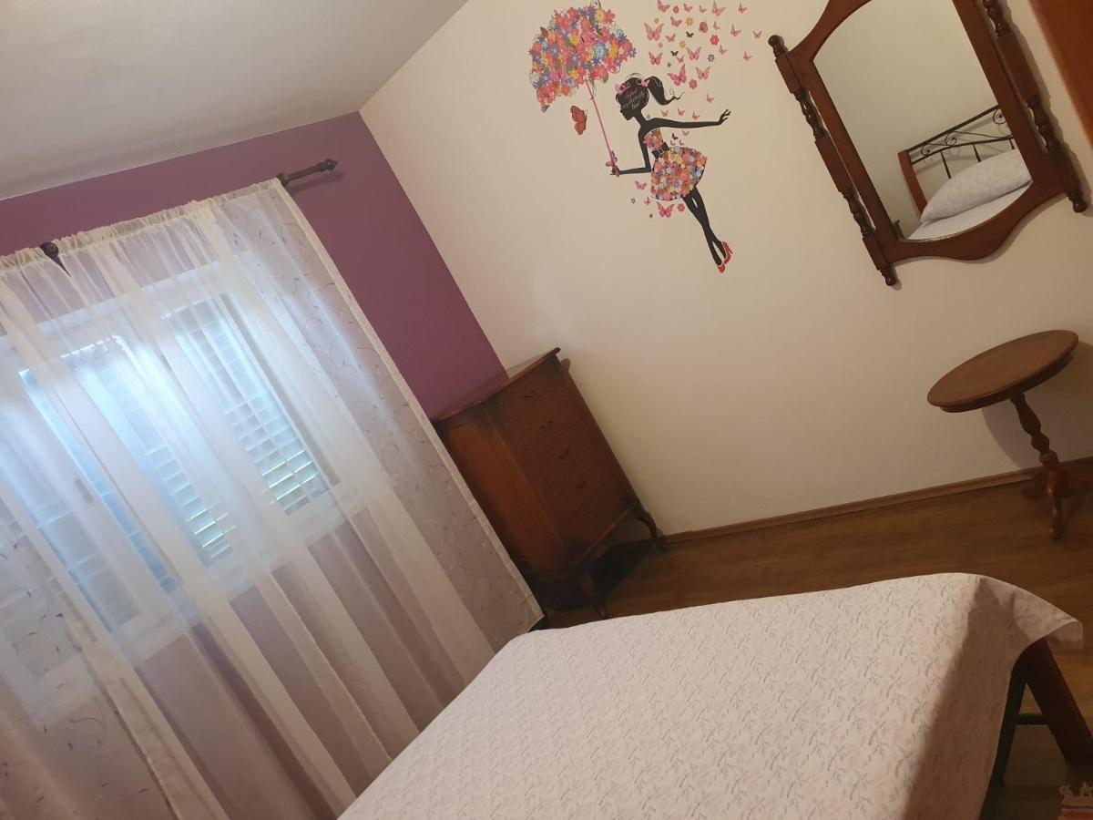 Apartment Lana Trogir Exteriér fotografie